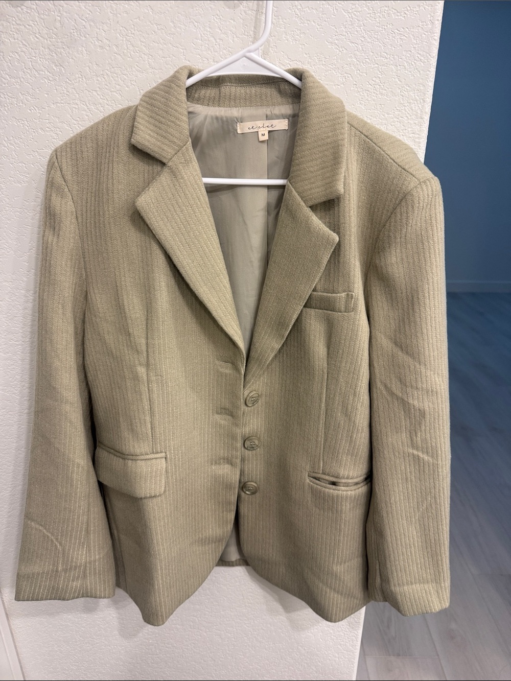Eddie Bauer Men's Light Olive Green Tailored Blazer